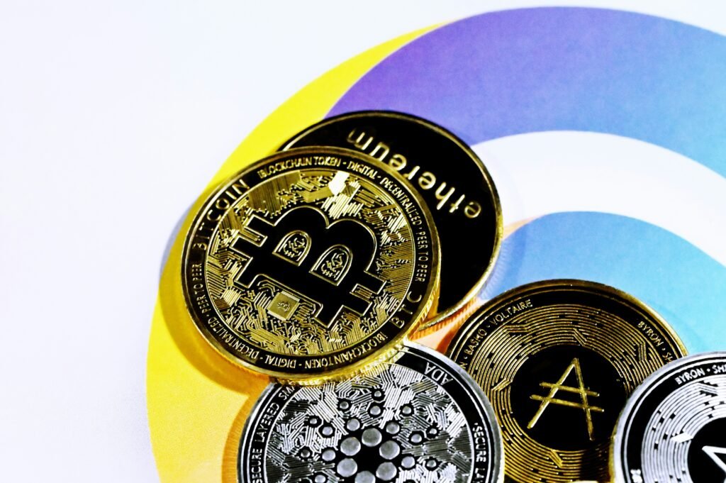 The Ultimate Guide to Cryptocurrencies: Beyond the Hype and Into the Future